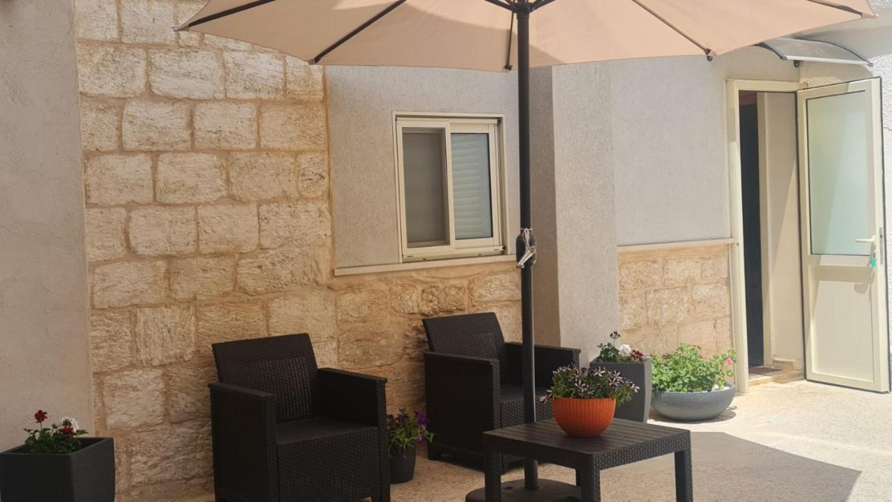 Aida Guest House Nasıra Dış mekan fotoğraf